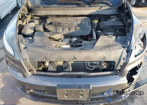 2018 Jeep Cherokee Latitude Tech Connect 4X4 from USA, damaged, VIN 1C4PJMCB5JD586687